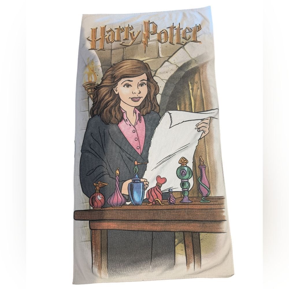 Vintage Y2k 2001  Harry Potter Hermione Potions Spells Spell Out Beach Towel‎